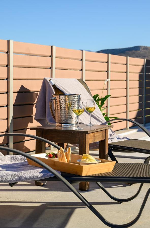 Anasa Luxury Villas Kokkini Hani 外观 照片